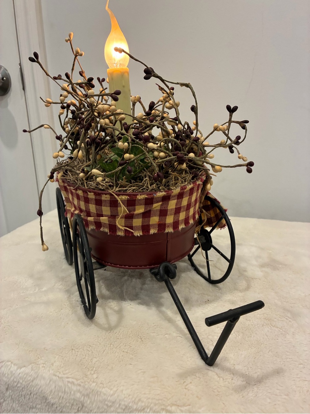 Rustic Wagon Candle Centerpiece with Red Gingham Bow Primitive Farmhouse Decor - Picture 4 of 5